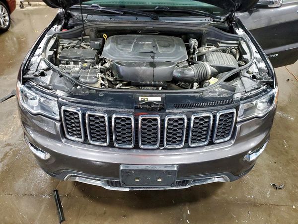 2017 JEEP GRAND CHEROKEE Limited
