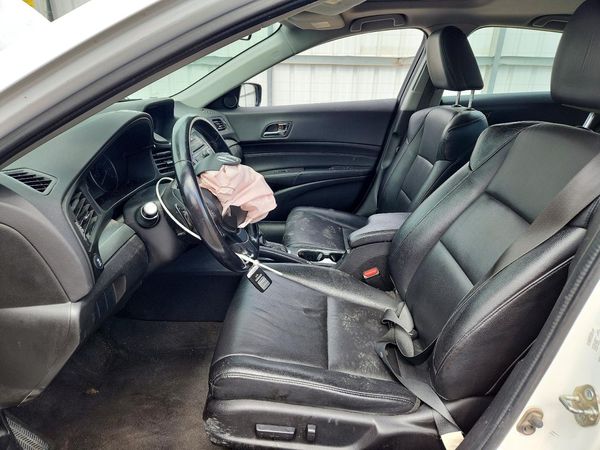 2018 ACURA ILX Base/Acura Watch Plus