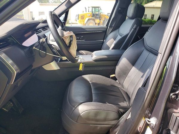 2023 LAND ROVER RANGE ROVER SE