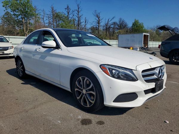 2015 MERCEDES-BENZ C