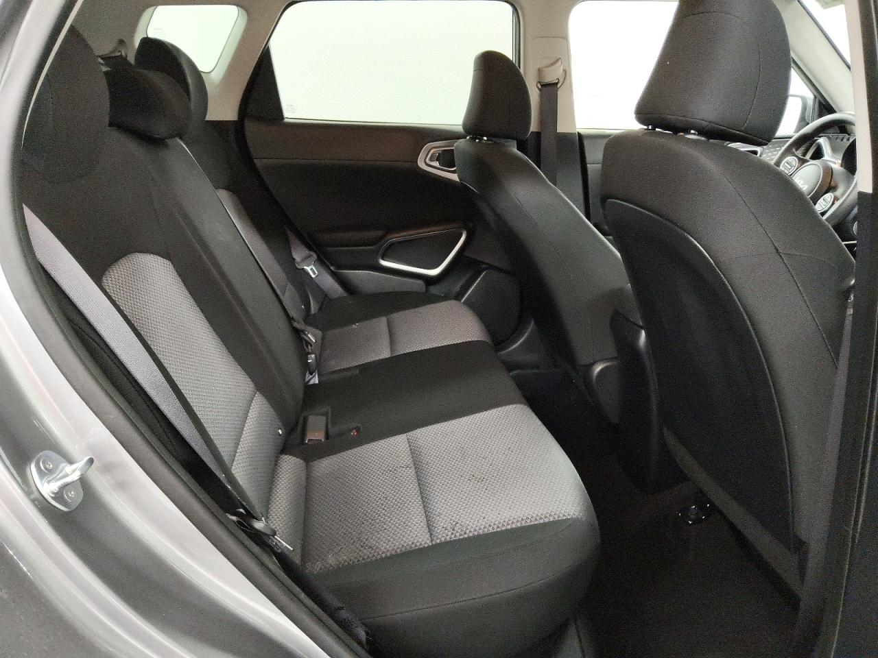 2024 KIA SOUL LX, S