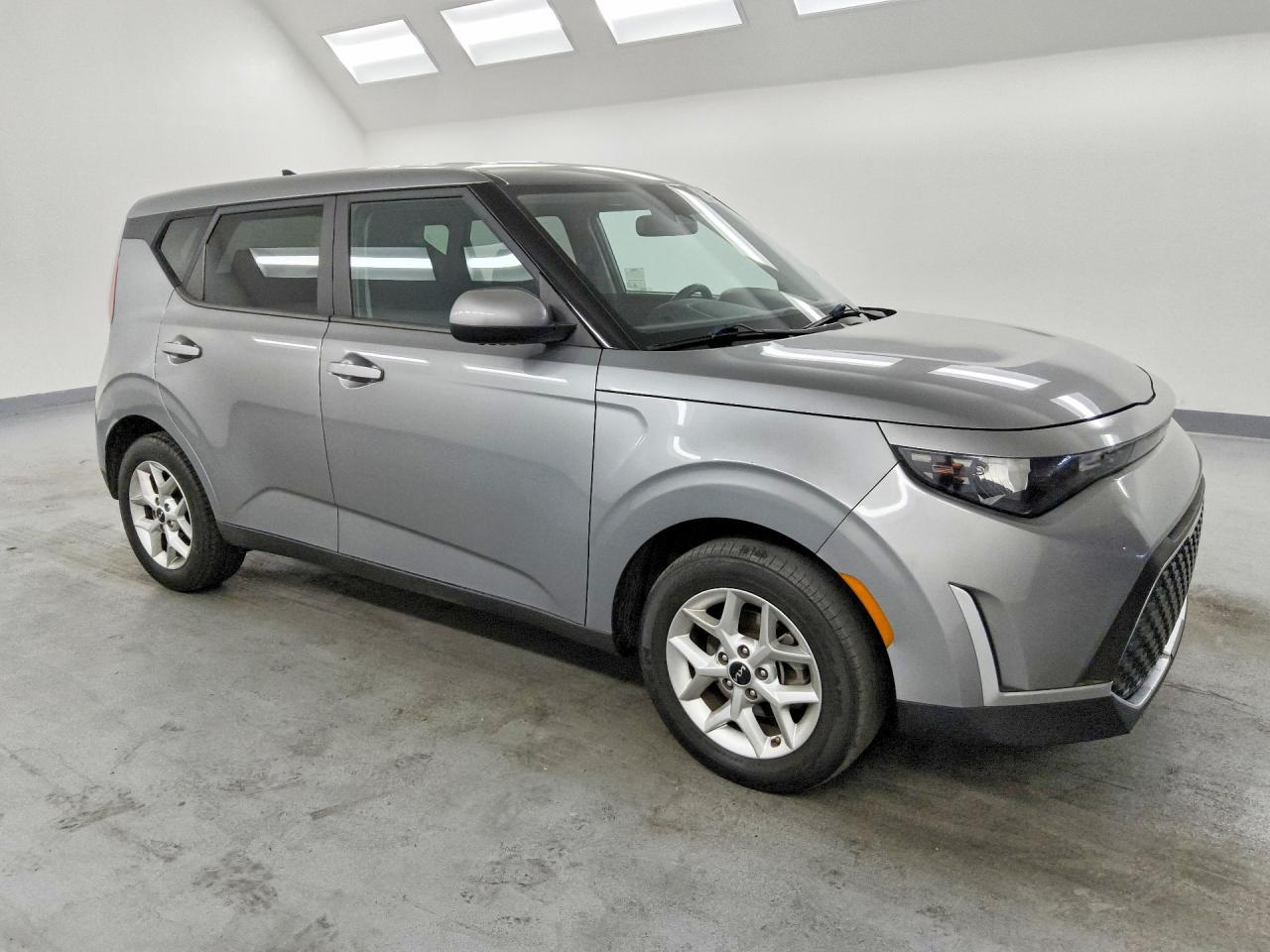 2024 KIA SOUL LX, S