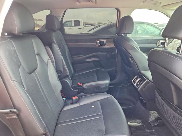 2023 KIA SORENTO EX
