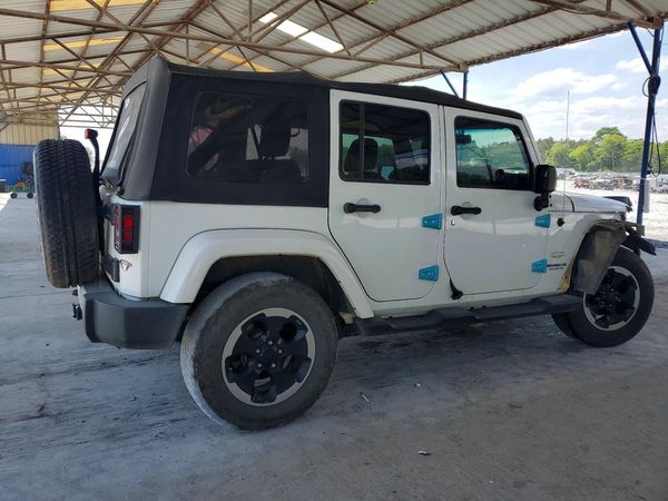 2015 JEEP WRANGLER UNLIMITED SAHARA 4X4