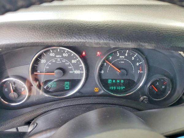 2015 JEEP WRANGLER UNLIMITED SAHARA 4X4