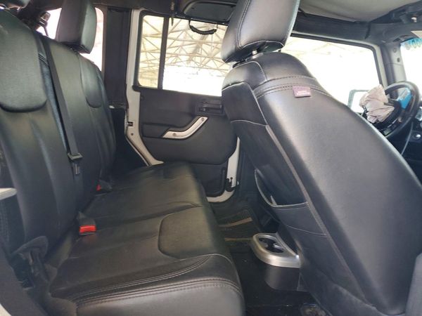 2015 JEEP WRANGLER UNLIMITED SAHARA 4X4