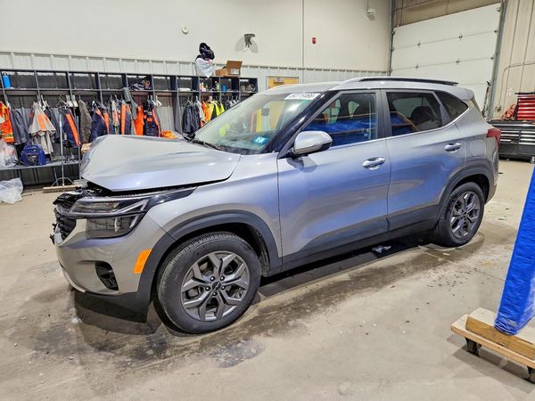 2024 KIA SELTOS S, X-Line