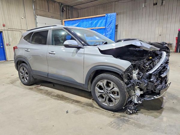 2024 KIA SELTOS S, X-Line