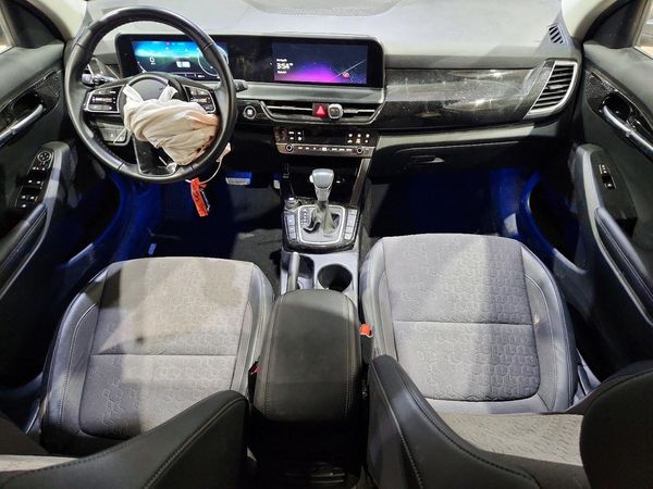 2024 KIA SELTOS S, X-Line