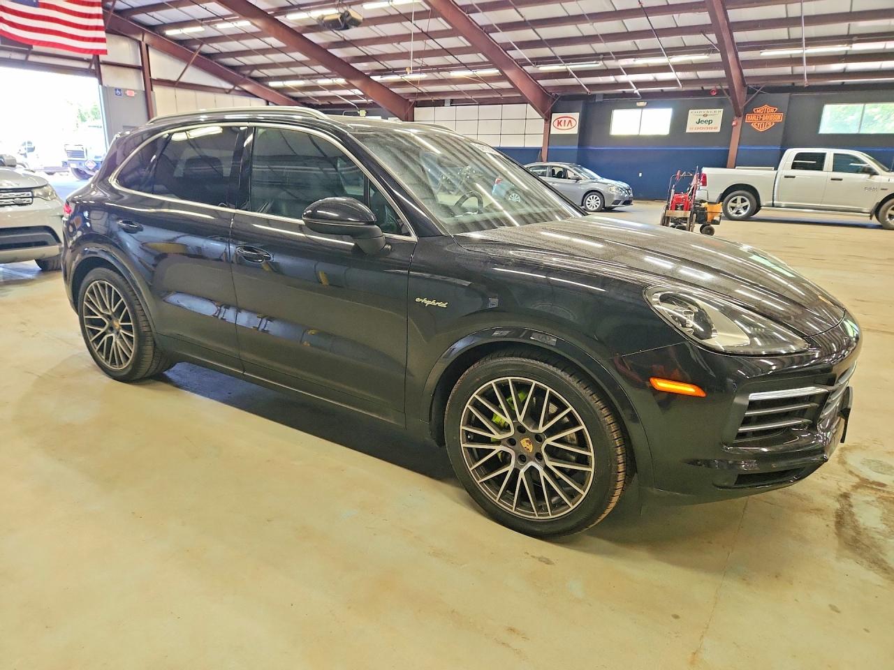 2019 PORSCHE CAYENNE S E-Hybrid