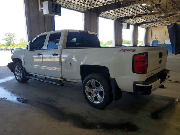 2017 CHEVROLET SILVERADO Custom