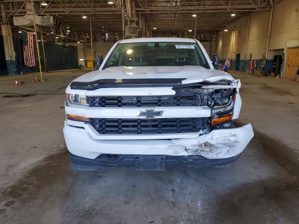 2017 CHEVROLET SILVERADO Custom