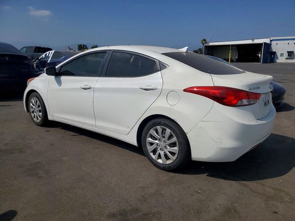 2012 HYUNDAI ELANTRA