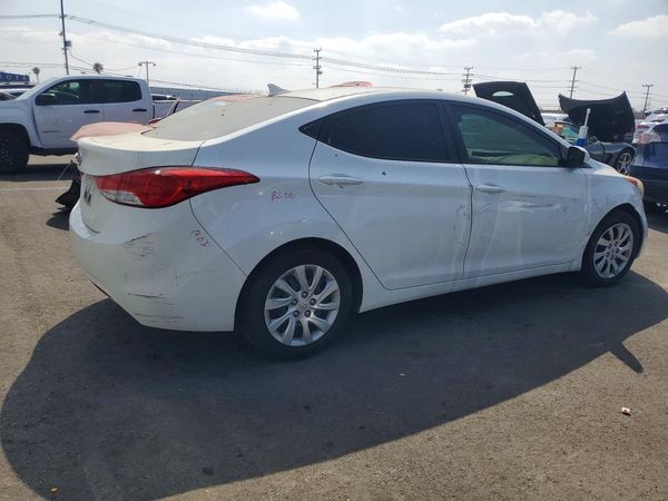 2012 HYUNDAI ELANTRA