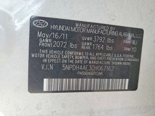 2012 HYUNDAI ELANTRA