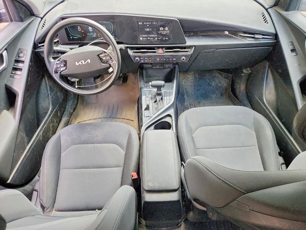 2023 KIA NIRO LX