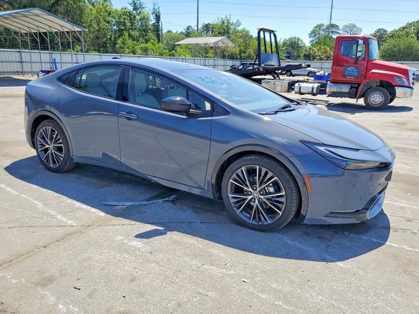 2026 TOYOTA PRIUS