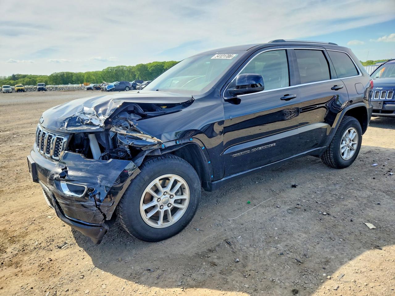 2019 JEEP GRAND CHEROKEE LAREDO 4X4