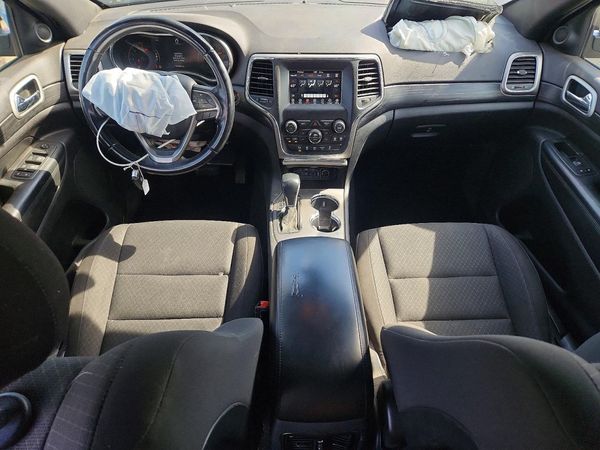 2019 JEEP GRAND CHEROKEE LAREDO 4X4