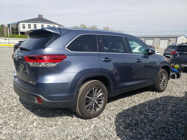 2019 TOYOTA HIGHLANDER SE/XLE
