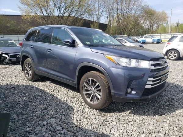 2019 TOYOTA HIGHLANDER SE/XLE