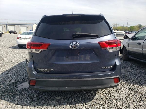 2019 TOYOTA HIGHLANDER SE/XLE