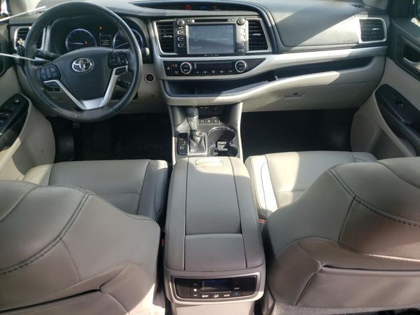 2019 TOYOTA HIGHLANDER SE/XLE