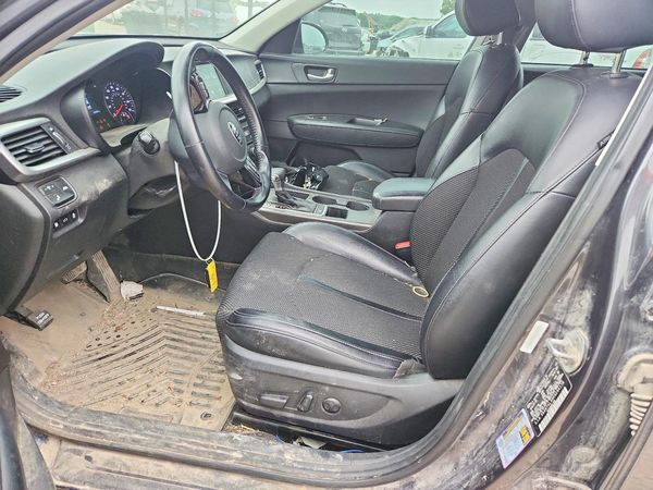 2019 KIA OPTIMA LX, S