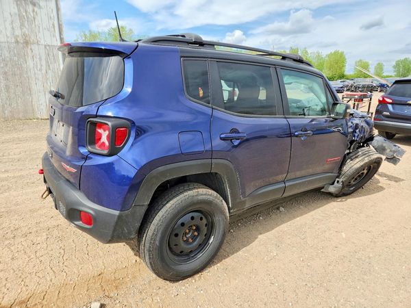 2021 JEEP RENEGADE TRAILHAWK 4X4