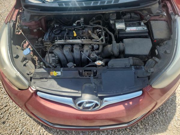 2016 HYUNDAI ELANTRA