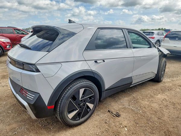 2026 HYUNDAI IONIQ 5 SEL