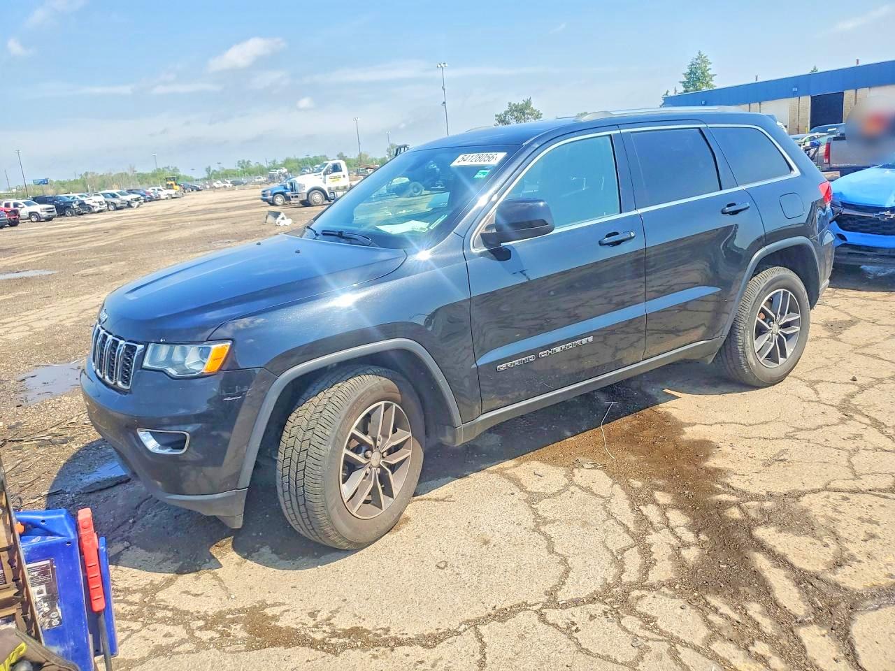 2018 JEEP GRAND CHEROKEE LAREDO 4X4