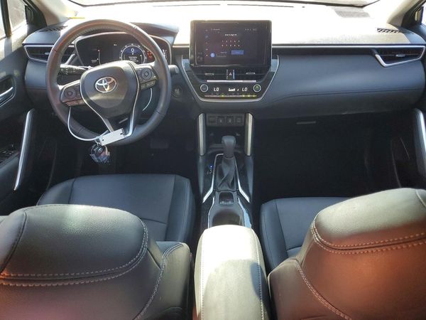 2024 TOYOTA COROLLA CROSS XLE — CKPT