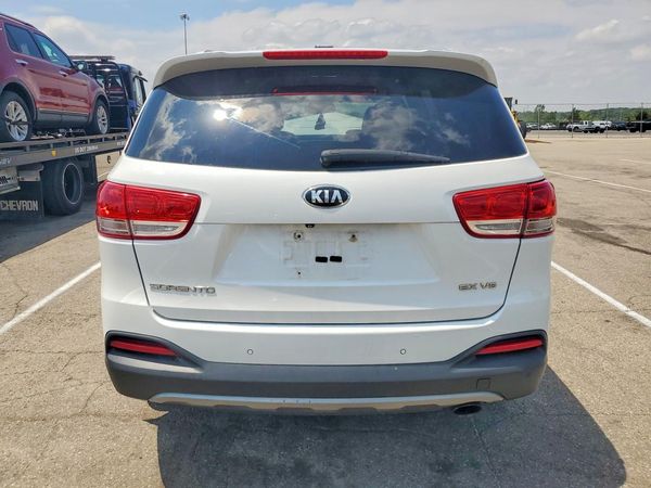 2016 KIA SORENTO EX