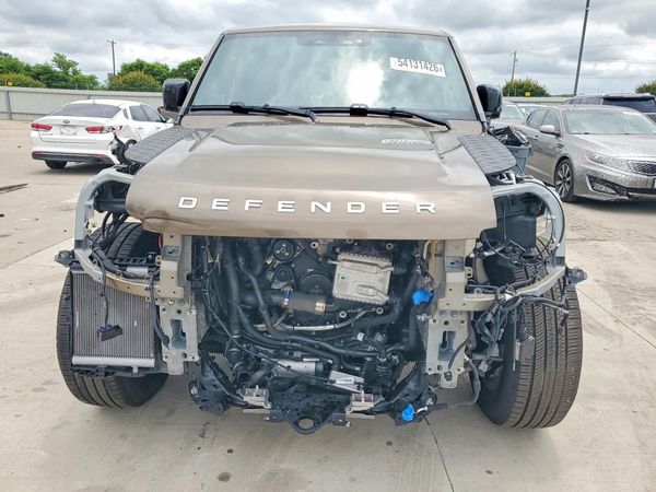 2025 LAND ROVER DEFENDER