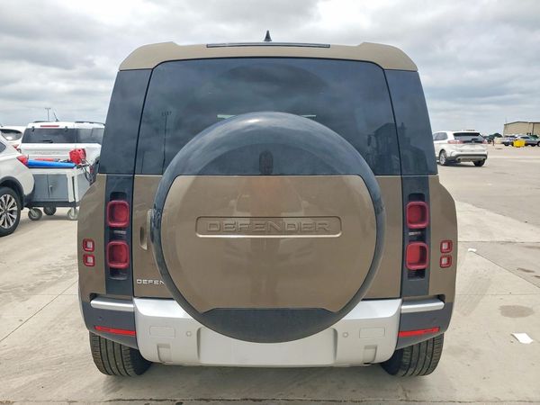 2025 LAND ROVER DEFENDER