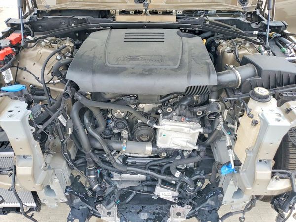 2025 LAND ROVER DEFENDER