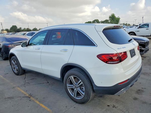 2022 MERCEDES-BENZ GLC GLC300