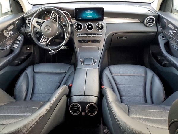 2022 MERCEDES-BENZ GLC GLC300