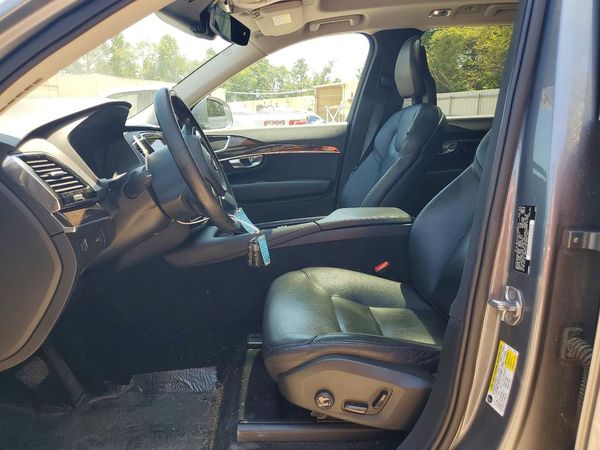 2016 VOLVO XC90 SV42 Momentum