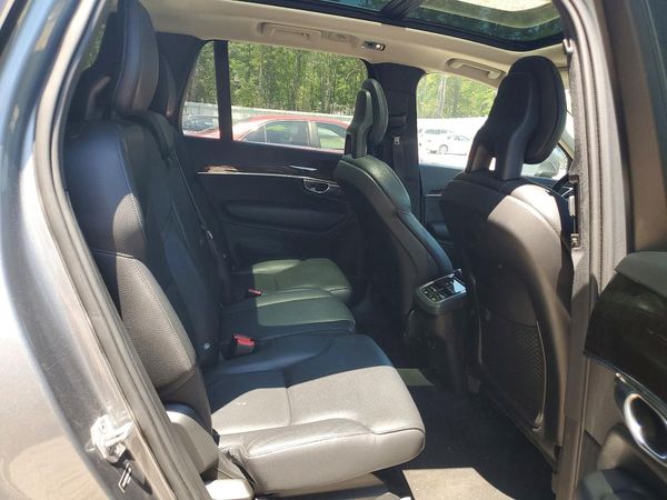2016 VOLVO XC90 SV42 Momentum