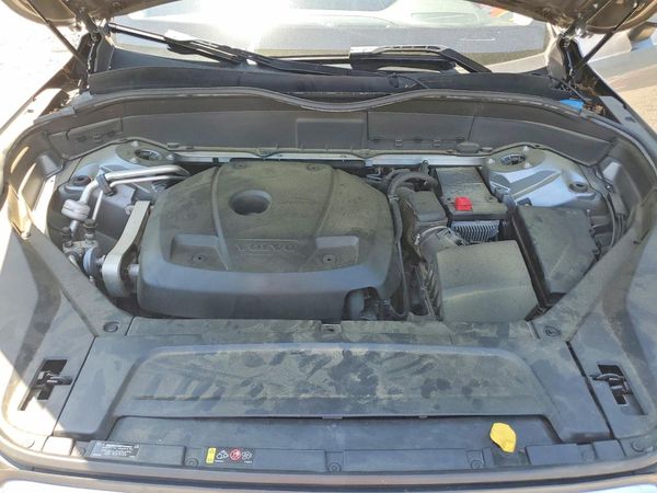 2016 VOLVO XC90 SV42 Momentum