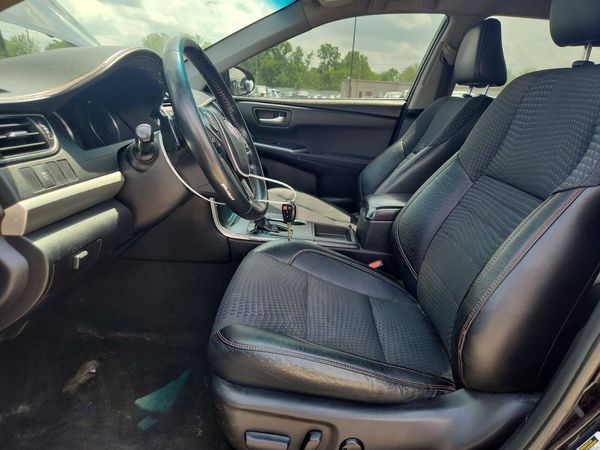 2015 TOYOTA CAMRY