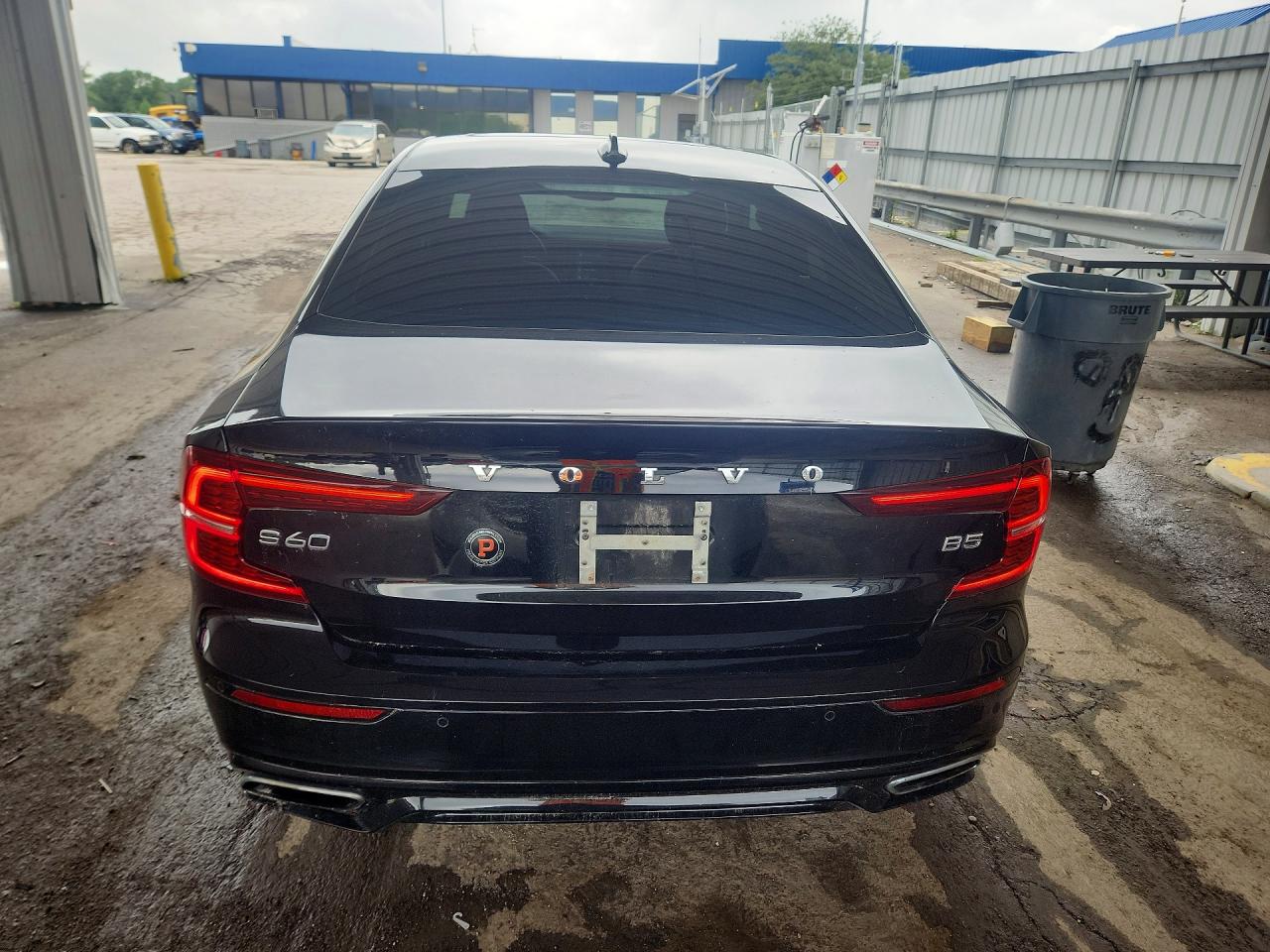 2022 VOLVO S60