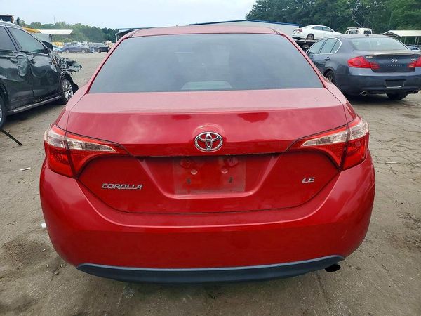 2018 TOYOTA COROLLA