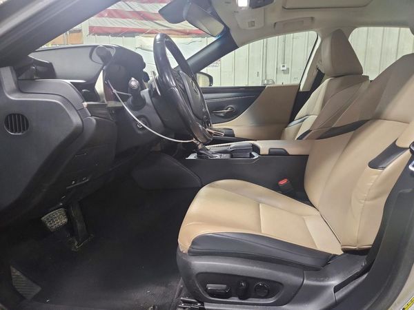 2020 LEXUS ES 350 Premium