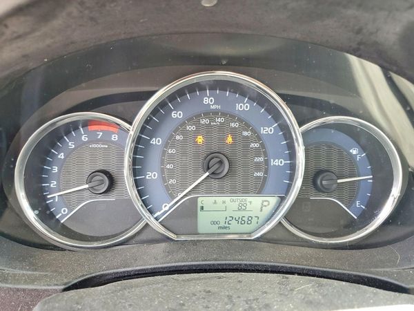 2016 TOYOTA COROLLA