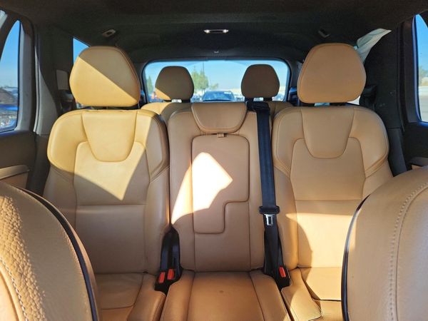 2018 VOLVO XC90