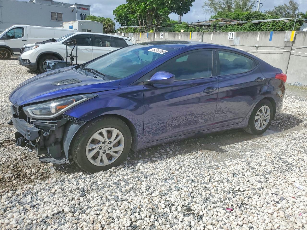 2013 HYUNDAI ELANTRA