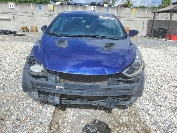 2013 HYUNDAI ELANTRA